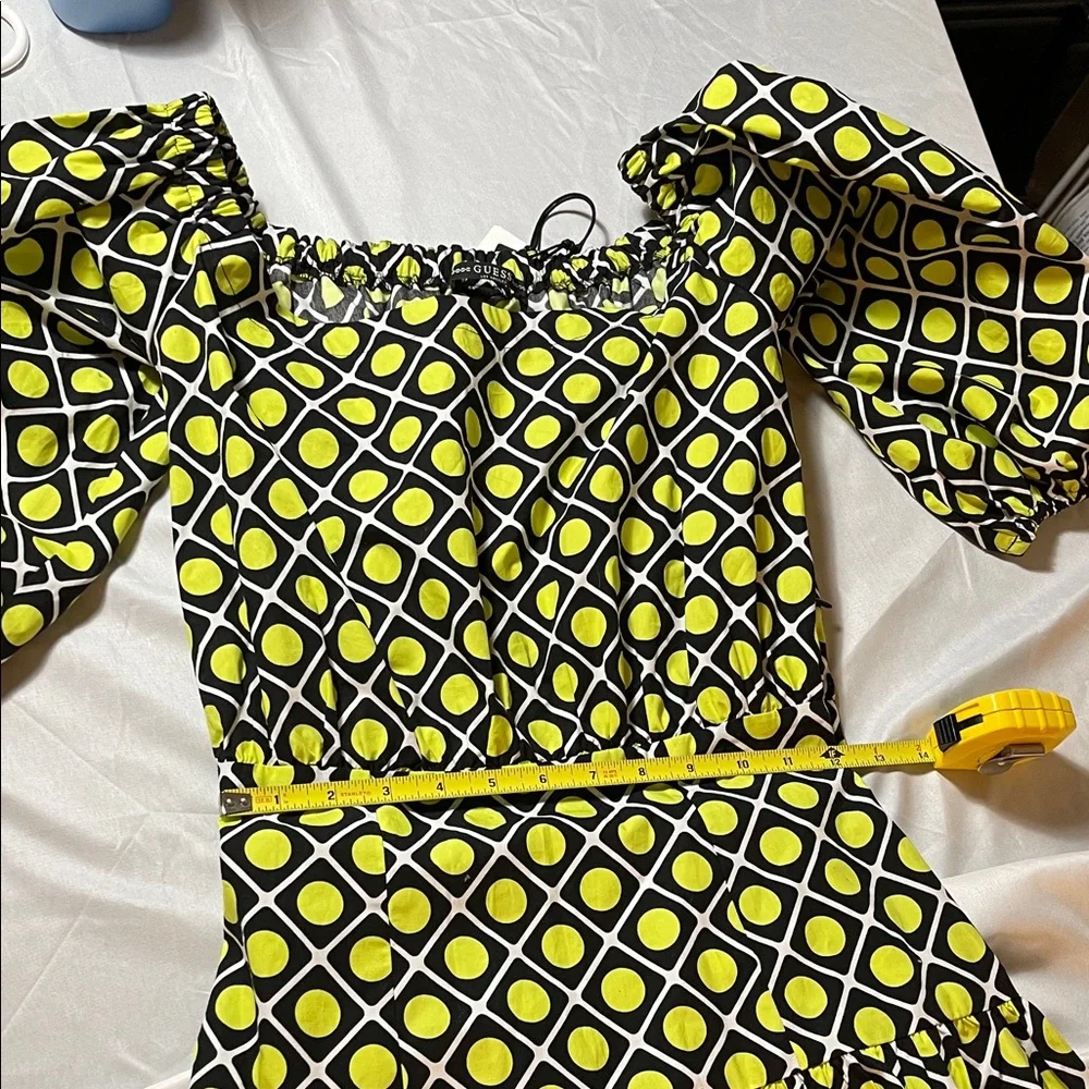 Guess Vibrant Lime and Black Patterned Long Sleeve Dress - Picture 6 of 12